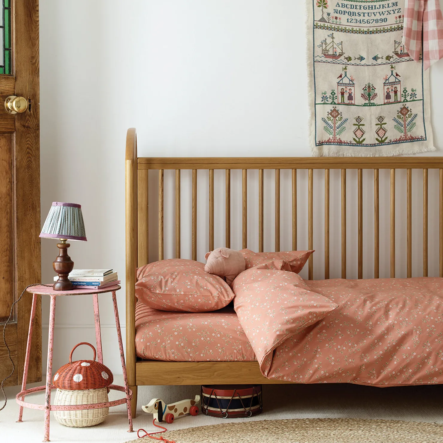 Kids Bedding|Bedding>Piglet in Bed Apricot Kids Floral Cotton Bedding Set Apricot Floral