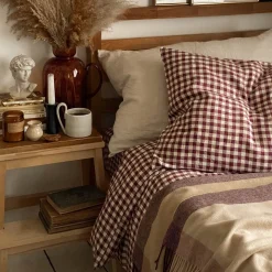 Gingham Bedding|Linen Bedding>Piglet in Bed 100% Linen Duvet Cover Berry Gingham