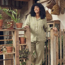 Linen Pajamas|Pajama Sets>Piglet in Bed Linen Pajama Set Botanical Green Gingham