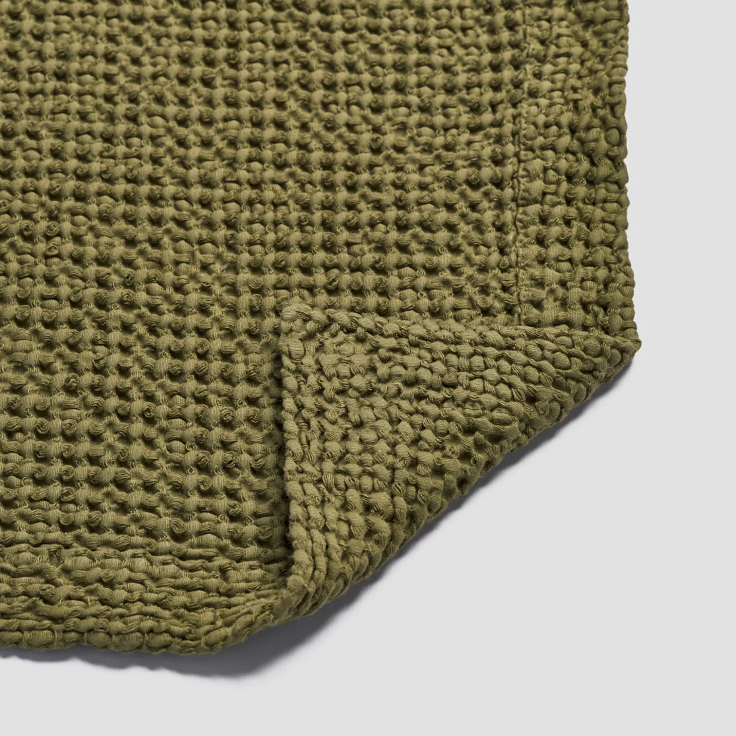 Blankets & Throws|Blankets & Throws>Piglet in Bed Waffle Cotton Throw Botanical Green