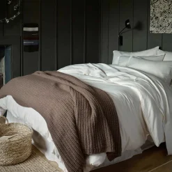 Kids Bedding|Bedding>Piglet in Bed Caramel Wool Knit Throw Creme Caramel Weave