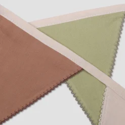 Toys>Piglet in Bed Cotton Gauze Bunting