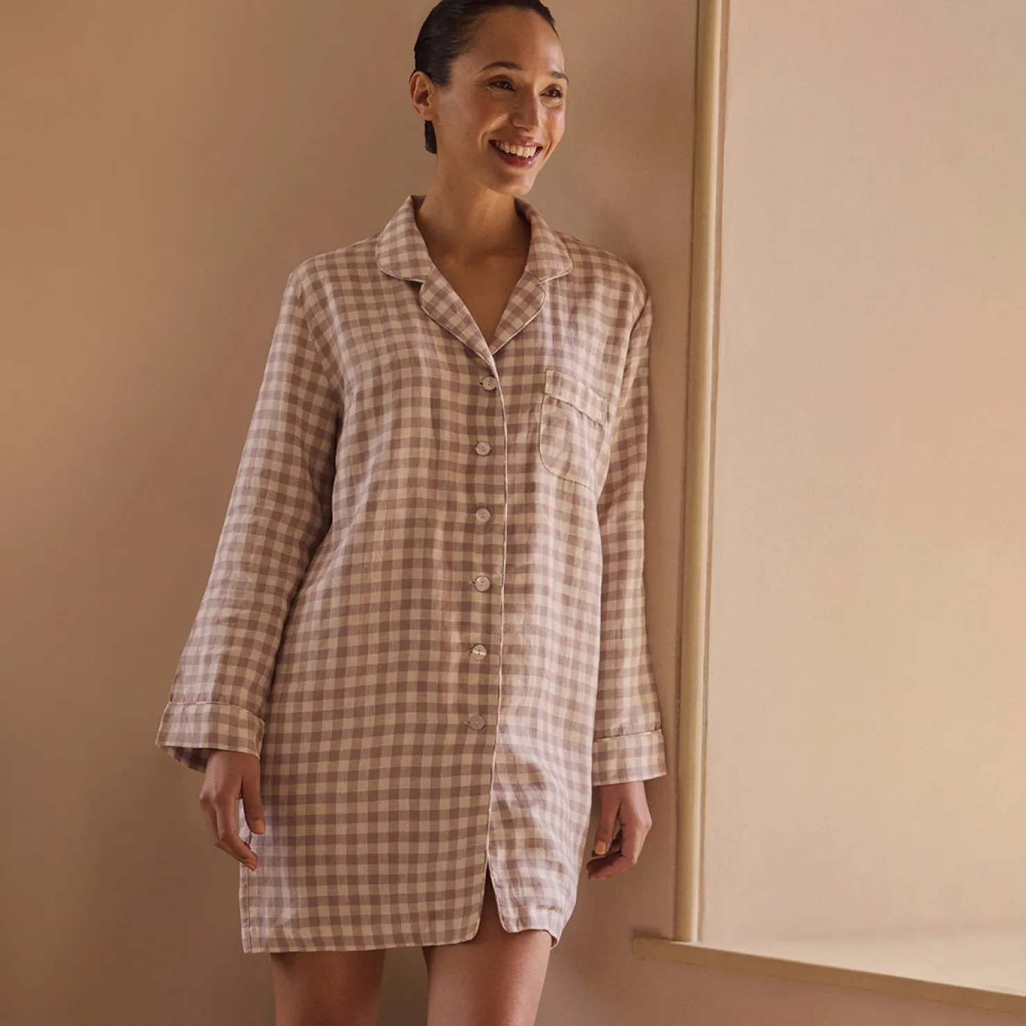 Linen Pajamas|Night Dresses>Piglet in Bed Linen Night Shirt Elderberry Gingham