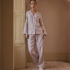 Linen Pajamas>Piglet in Bed Linen Women's Pajama Shirt Elderberry Gingham