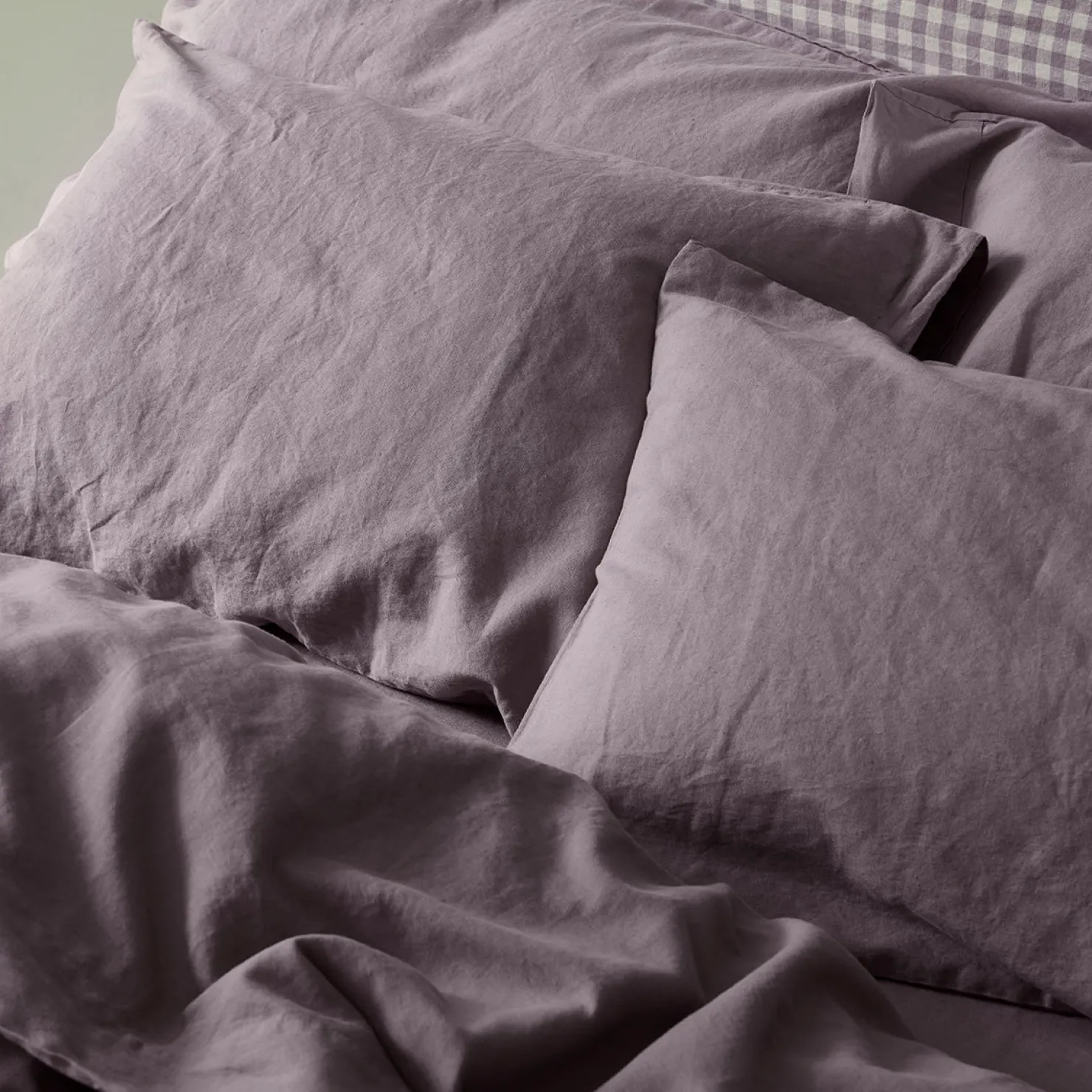 Linen Bedding|Pillowcases>Piglet in Bed Linen Blend Pillowcase (Pair) Elderberry