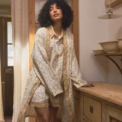 Accesssories|Linen Pajamas>Piglet in Bed Ernest White Middlemore Linen Robe Middlemore Ernest White