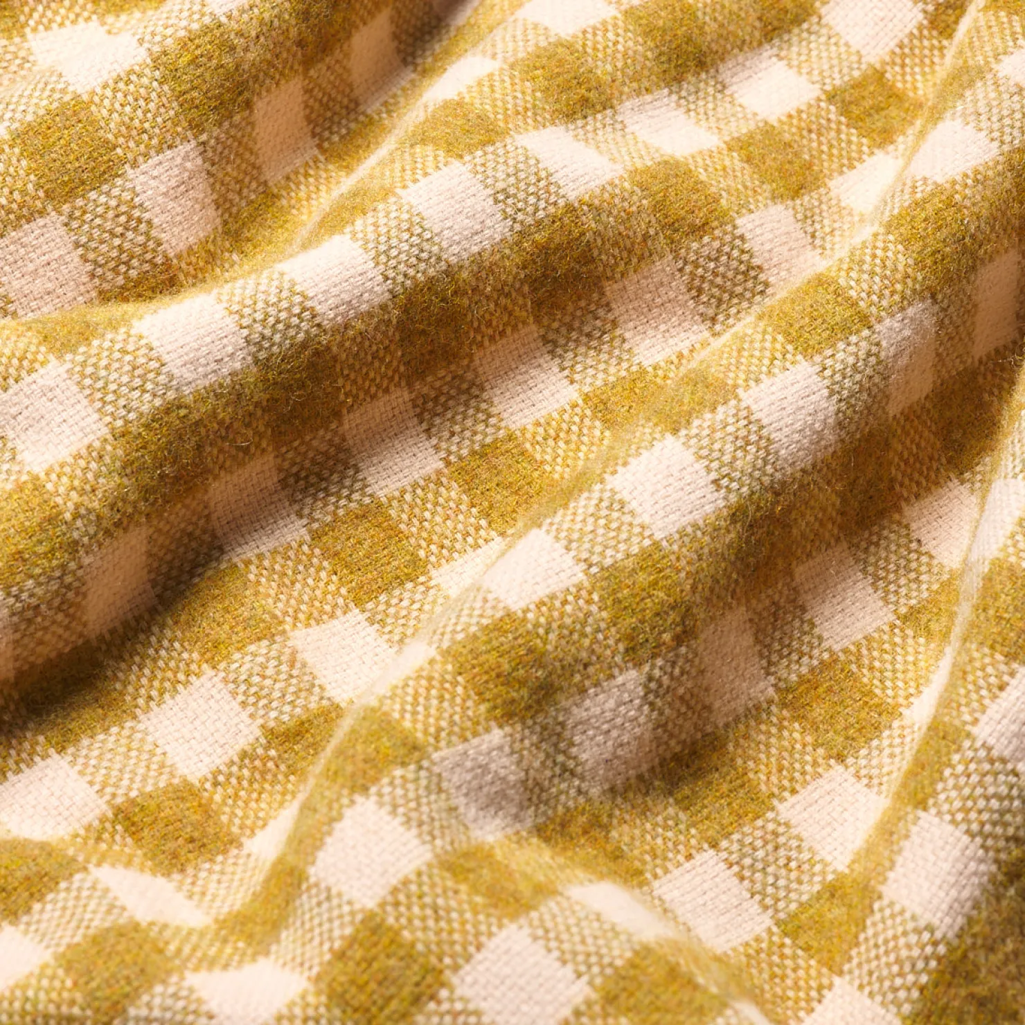 Kids Bedding|Bedding>Piglet in Bed Wool Blanket Ochre Gingham