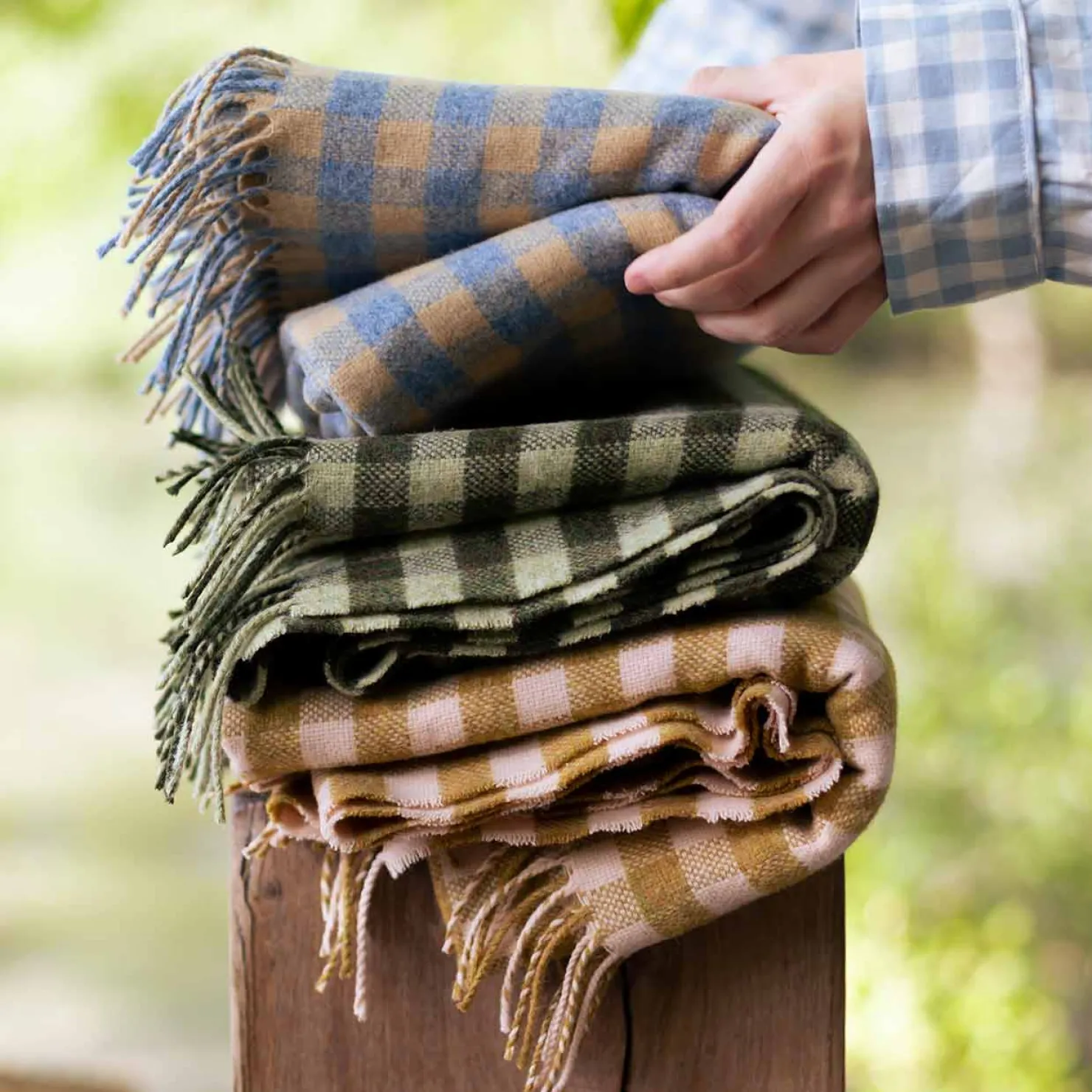 Kids Bedding|Bedding>Piglet in Bed Wool Blanket Ochre Gingham