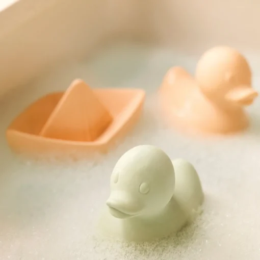 Toys|Accesssories>Piglet in Bed Oyster Bath Boat Oyster Boat