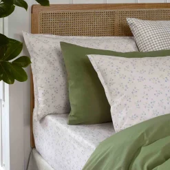 Fitted Sheets><noscript><img width=