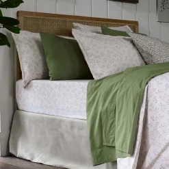 Flat Sheets>Piglet in Bed Cotton Flat Sheet Spring Sprig